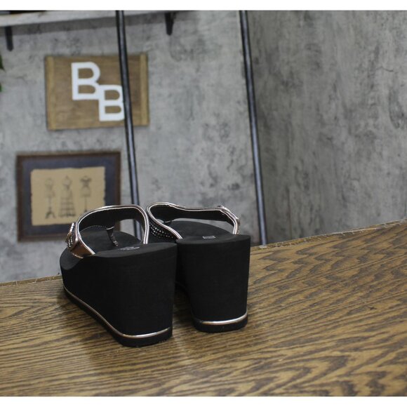 Guess Womens Platform Sarraly Thong Sandal GWSARRALY4 Silver Black 8M - Picture 4 of 13